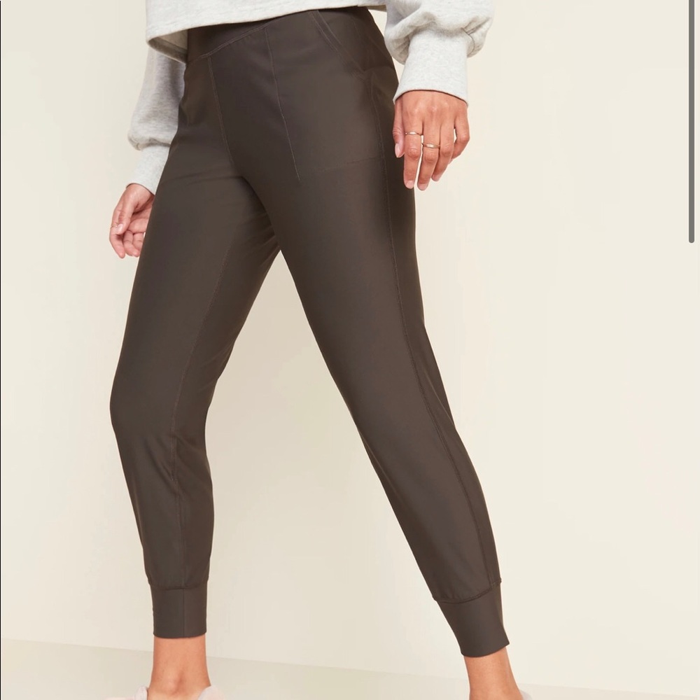 Power soft joggers